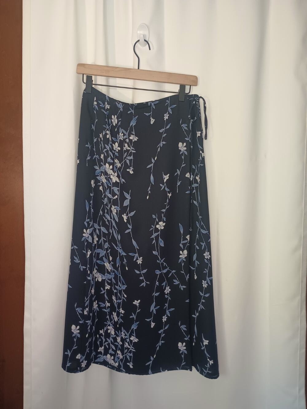 Vtg Emma James Womens Dark Cottagecore Floral Midi Wrap Skirt 8 Navy Fairy 90s